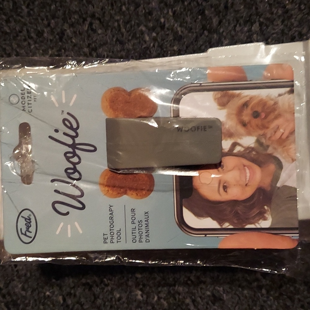 Genuine Fred Howligans Woofie  Pet Selfie picture Cell  Phone Tool New